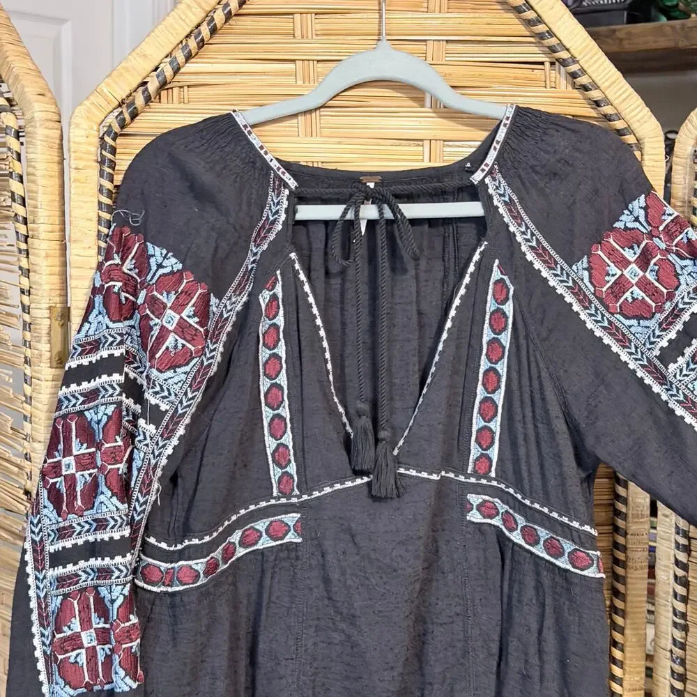 Free people cotton blend black boho embroidered dress long sleeve medium mosaic
